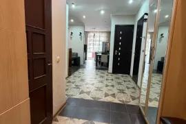 Apartment for sale, 5 Room, Old building, Tbilisi, Didube