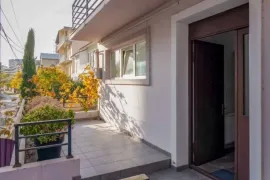 იყიდება ბინა, 8 ოთახიანი, ახალი აშენებული, თბილისი, საბურთალო