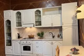 Продается Дом, 10 Kомнатная, Кутаиси, поселок Чавчавадзе