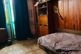 Продается квартира, 5 Kомнатная, Старое здание, Тбилиси, saburtalo