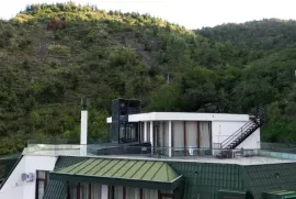 იყიდება, მთლიანი შენობა, მთაწმინდა