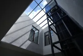 იყიდება, მთლიანი შენობა, მთაწმინდა
