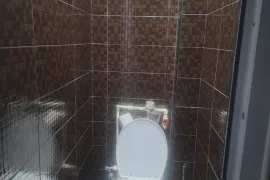 Продается квартира, 2 Kомнатная, Старое здание, Тбилиси, Глдани