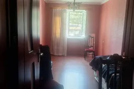 Продается квартира, 2 Kомнатная, Старое здание, Тбилиси, Глдани