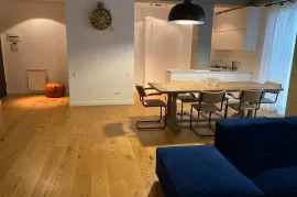 Продается квартира, 3 Kомнатная, Новостройка, Тбилиси, vake