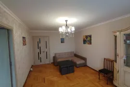 ქირავდება ბინა, 3 ოთახიანი, ძველი აშენებული, რუსთავი, ახალი რუსთავი