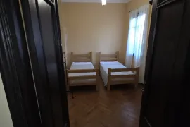 ქირავდება სახლი, 4 ოთახიანი, თბილისის შემოგარენი, წყნეთი