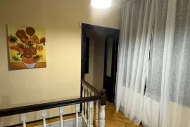 ქირავდება სახლი, 4 ოთახიანი, თბილისის შემოგარენი, წყნეთი