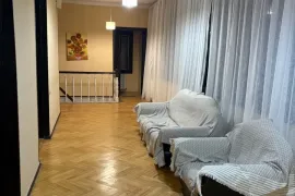 ქირავდება სახლი, 4 ოთახიანი, თბილისის შემოგარენი, წყნეთი