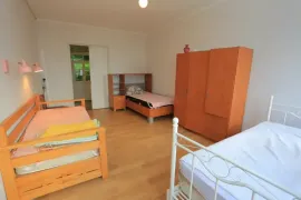 იყიდება სახლი, 5 ოთახიანი, ბათუმი, თამარის დასახლება