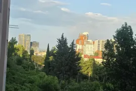 იყიდება ბინა, 4 ოთახიანი, ახალი აშენებული, თბილისი, საბურთალო