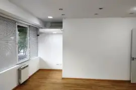 ქირავდება, სავაჭრო ფართი, საბურთალო