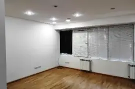 ქირავდება, სავაჭრო ფართი, საბურთალო