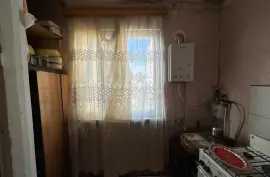 Apartment for sale, 2 Room, Old building, Tbilisi, Nutsubidze plateau