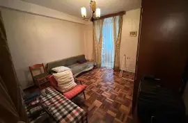 Apartment for sale, Old building, Nutsubidze plateau