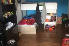 იყიდება სახლი, 5 ოთახიანი, თბილისის შემოგარენი, ნაფეტვრები