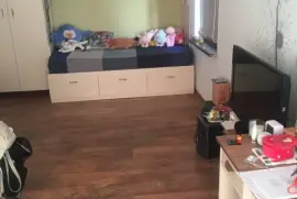 იყიდება სახლი, 5 ოთახიანი, თბილისის შემოგარენი, ნაფეტვრები