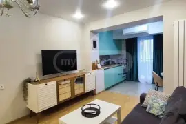 იყიდება ბინა, 3 ოთახიანი, ძველი აშენებული, ბათუმი, ძველი ბათუმის უბანი