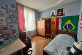 იყიდება სახლი, 8 ოთახიანი, თბილისის შემოგარენი, თხინვალი