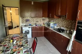 House For Sale, 8 Room, Tbilisi, saburtalo