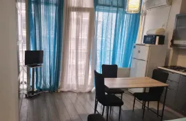 Аренда, 2 Kомнатная, Старое здание, Батуми, Химшиашвили Район