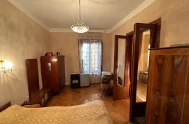 Apartment for sale, Old building, Chugureti