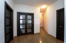 Аренда, 3 Kомнатная, Новостройка, Тбилиси, vake