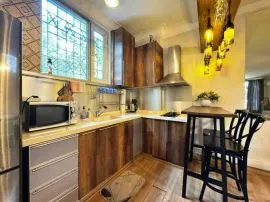 House For Sale, 5 Room, Tbilisi, Chugureti