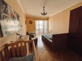 Apartment for sale, 5 Room, Old building, Tbilisi, Vera