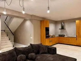 House For Rent, 6 Room, Tbilisi, Bagebi