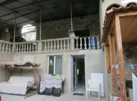 House For Sale, 8 Room, Tbilisi, Svanetis ubani