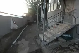 Продается Дом, 6 Kомнатная, Тбилиси, Надзаладеви