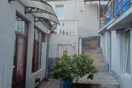 იყიდება სახლი, 5 ოთახიანი, თბილისი, ნაძალადევი