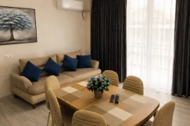 Аренда квартир посуточно, 2 Kомнатная, Новостройка, Кутаиси, Мефетубани