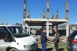 სვეტის ყალიბები არის უნივერსალი 30/30 და 40/40