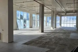 ქირავდება, უნივერსალური კომერციული  ფართი, ბონი-გოროდოკის უბანი