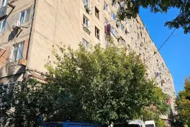 Продается квартира, 3 Kомнатная, Старое здание, Тбилиси, Исани