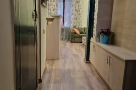 For Rent, 1 Room, Old building, Tbilisi, Chugureti
