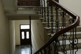 For Rent, 1 Room, Old building, Tbilisi, Chugureti