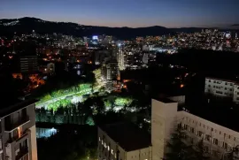 იყიდება ბინა, 3 ოთახიანი, ახალი აშენებული, თბილისი, ვაკე