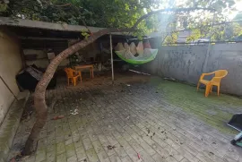For Rent, 2 Room, Old building, Tbilisi, Chugureti