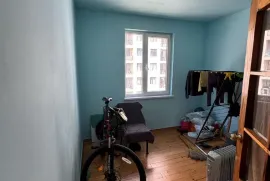 Продается квартира, 5 Kомнатная, Старое здание, Тбилиси, saburtalo