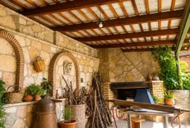 House For Rent, 5 Room, Tbilisi, vake
