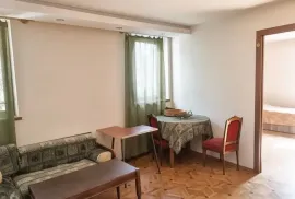 House For Rent, 5 Room, Tbilisi, vake