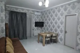 Аренда, 2 Kомнатная, Старое здание, Батуми, Багратионов район