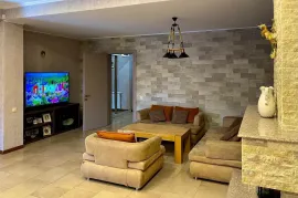 House For Sale, 10 Room, Tbilisi, Lisi lake