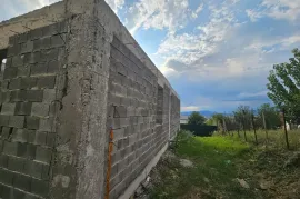 იყიდება სახლი, 5 ოთახიანი, თბილისი, მუხიანი