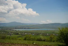 იყიდება მიწის ნაკვეთი, ჩირდილელიანთკარი