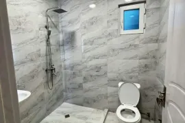 იყიდება სახლი, 3 ოთახიანი, თბილისი, მუხიანი