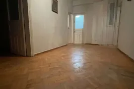 ქირავდება ბინა, 3 ოთახიანი, ძველი აშენებული, ქუთაისი, ზასტავა